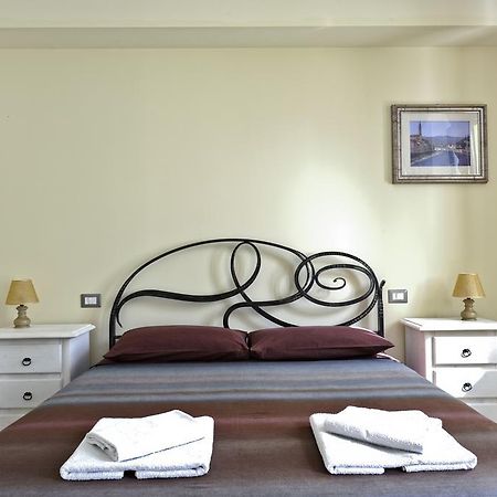 B&B 2 Terrazze Βερόνα Δωμάτιο φωτογραφία