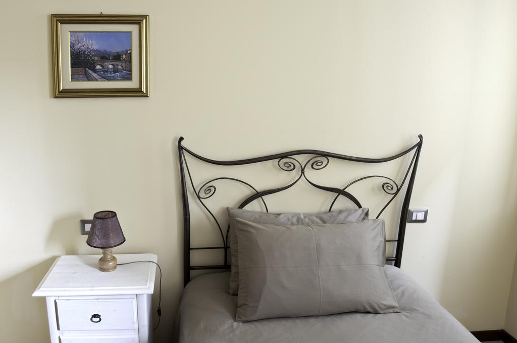 B&B 2 Terrazze Βερόνα Δωμάτιο φωτογραφία